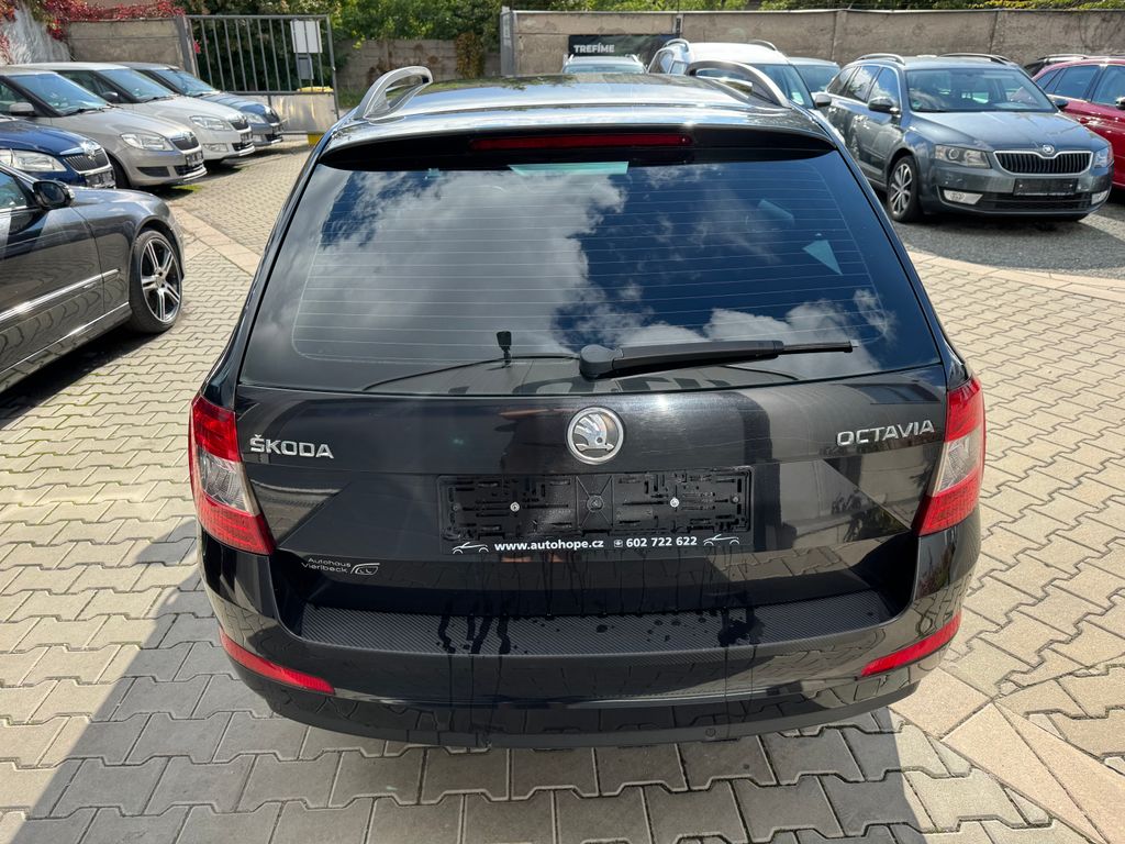 skoda-octavia-combi-2-0-tdi-ambition - 4