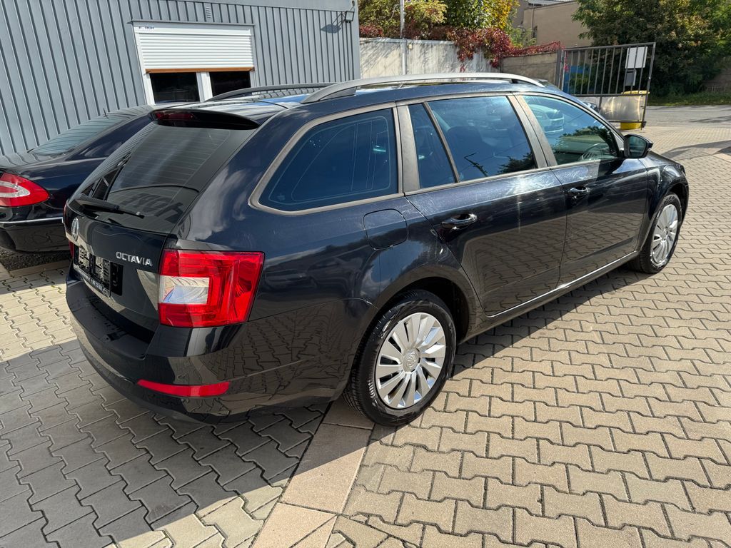 skoda-octavia-combi-2-0-tdi-ambition - 5