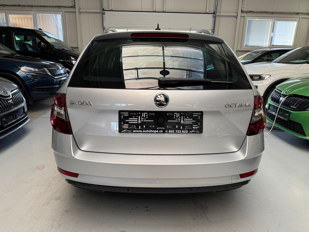 skoda-octavia-combi-1-6-tdi-style - 4
