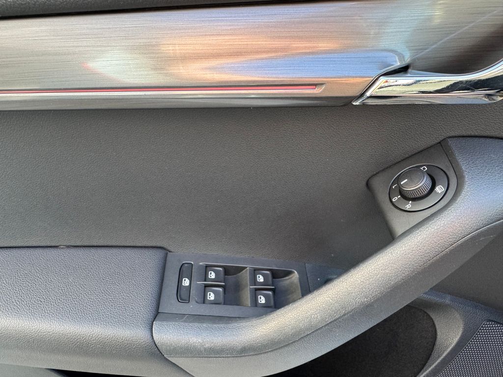 skoda-octavia-combi-1-6-tdi-style - 6