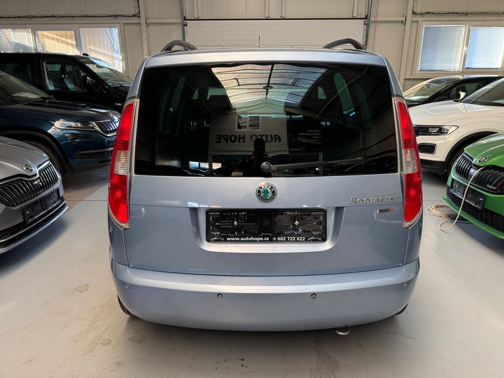 skoda-roomster-1-6i-16v-style - 4