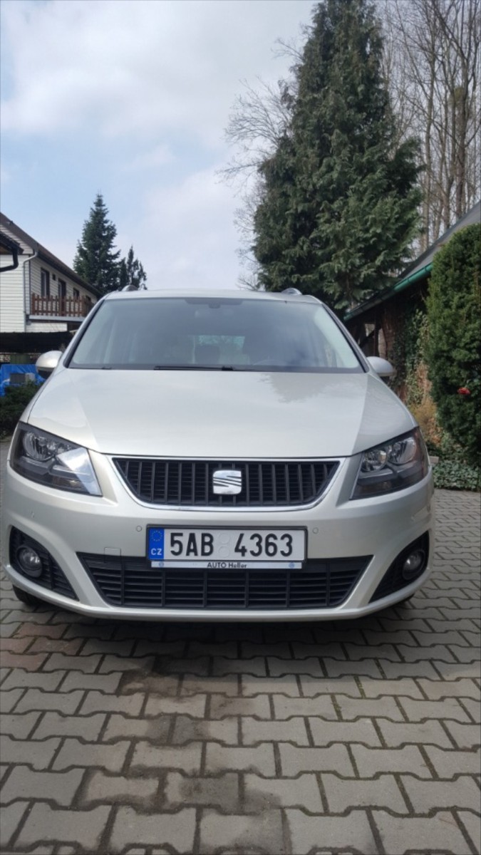 Seat Alhambra 2,0   NM 125/kw Panorama střecha