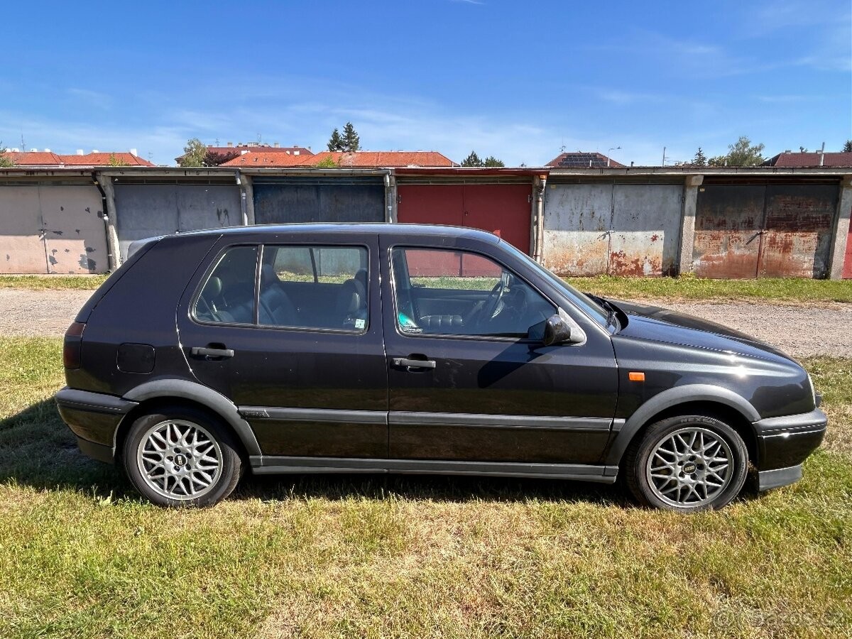 volkswagen-golf-3-0-vr6 - 7