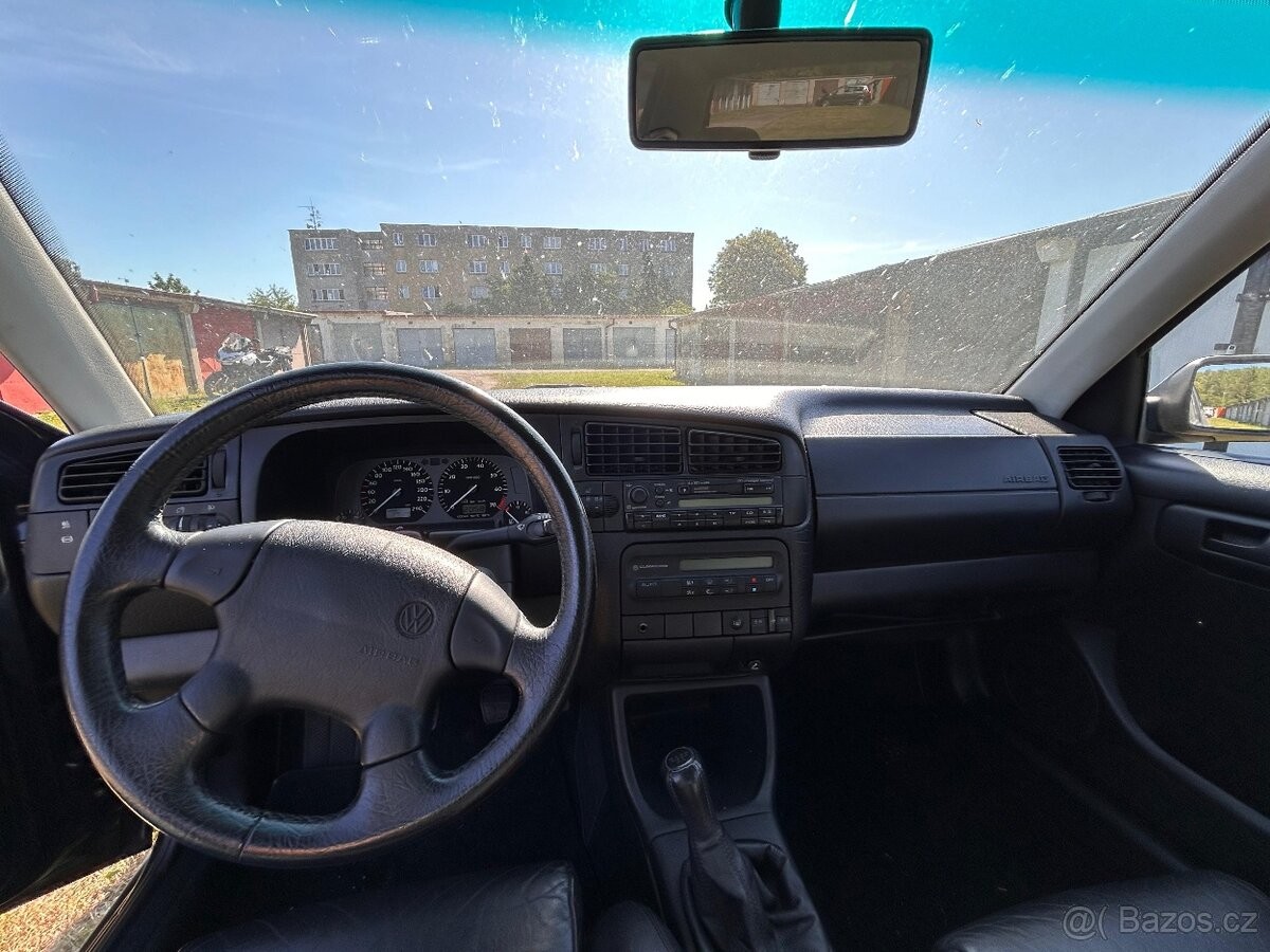 volkswagen-golf-3-0-vr6 - 9