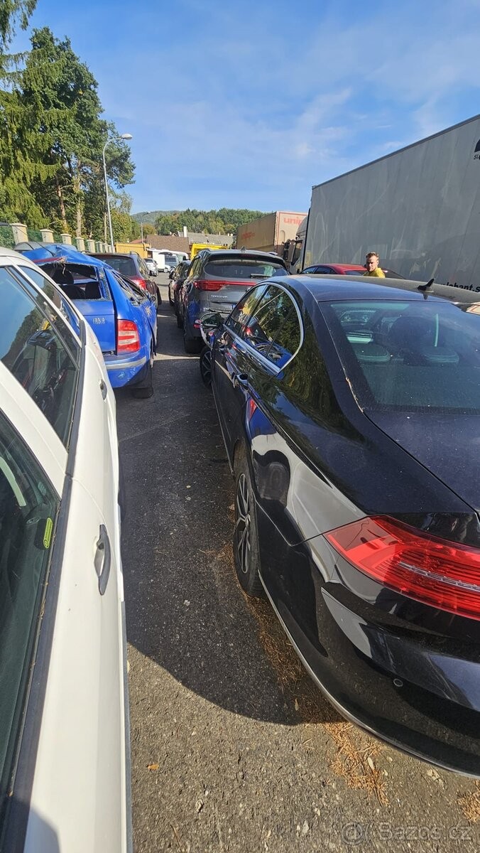 volkswagen-passat-140-kw-r-line-packet - 7