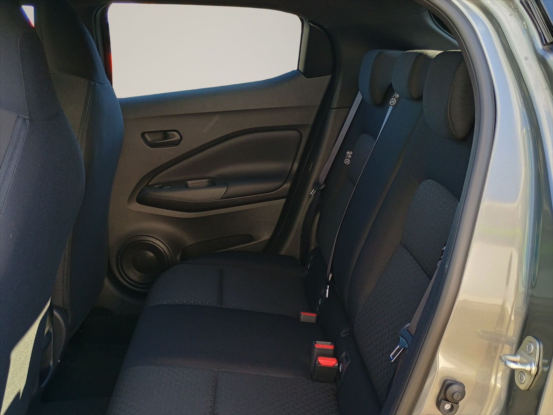 nissan-juke-1-0-at-n-connecta - 9