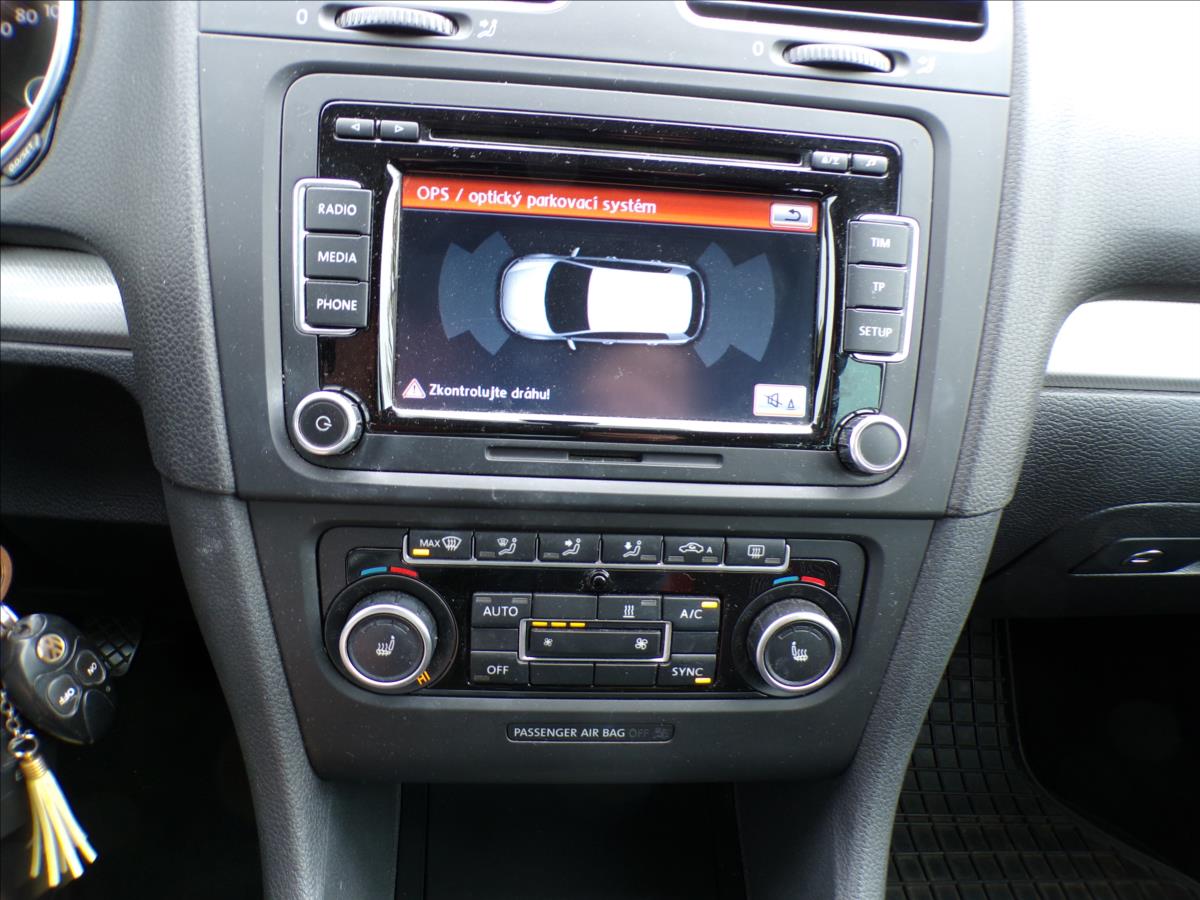 volkswagen-golf-1-4-tsi-nezavisle-topeni - 8