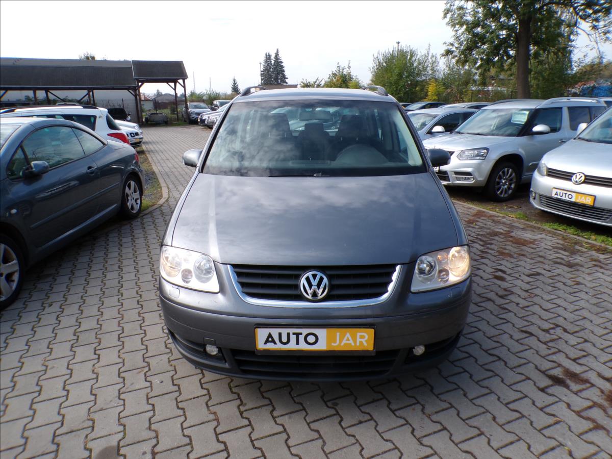 volkswagen-touran-1-9-tdi-taz-zar-navigace - 1