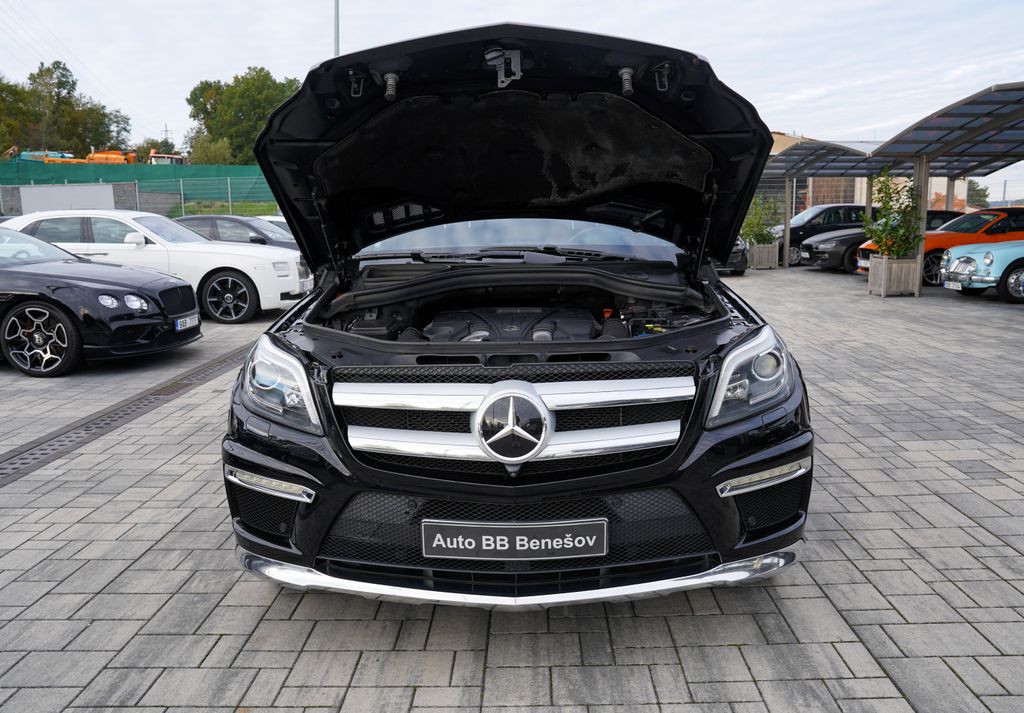mercedes-benz-gl-gl-500-v8-amg-4matic-novy-motor - 8
