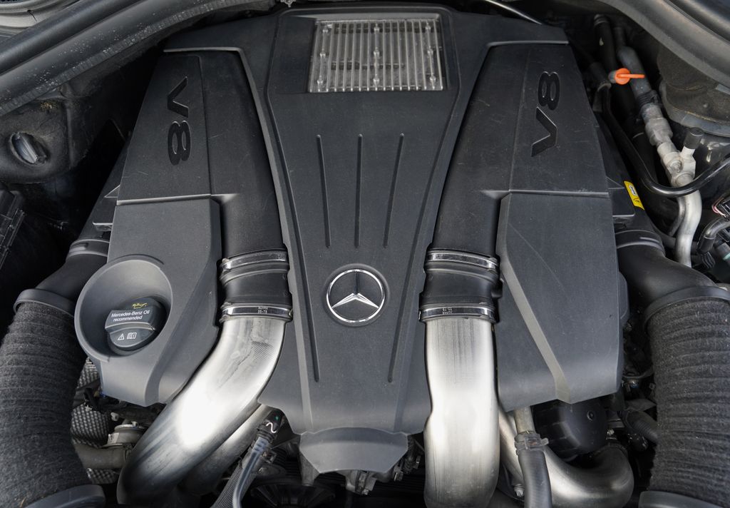 mercedes-benz-gl-gl-500-v8-amg-4matic-novy-motor - 9