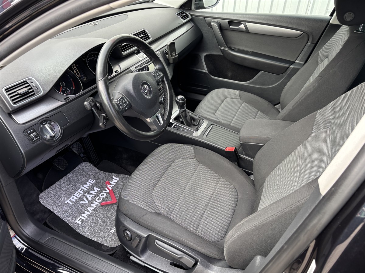 volkswagen-passat-var-2-0-tdi-comfortline - 8