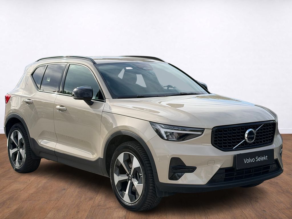 volvo-xc40-plus-b3-acc-blis-full-led - 5