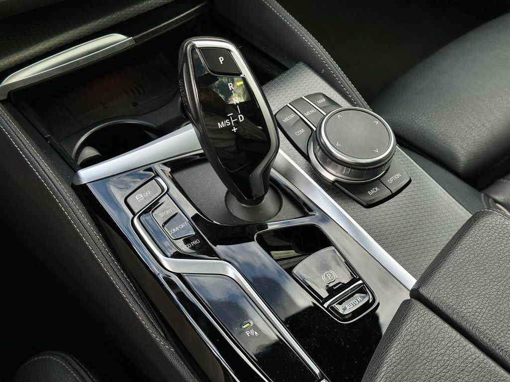 bmw-rada-5-540d-xdrive-executive-pro-laser - 8