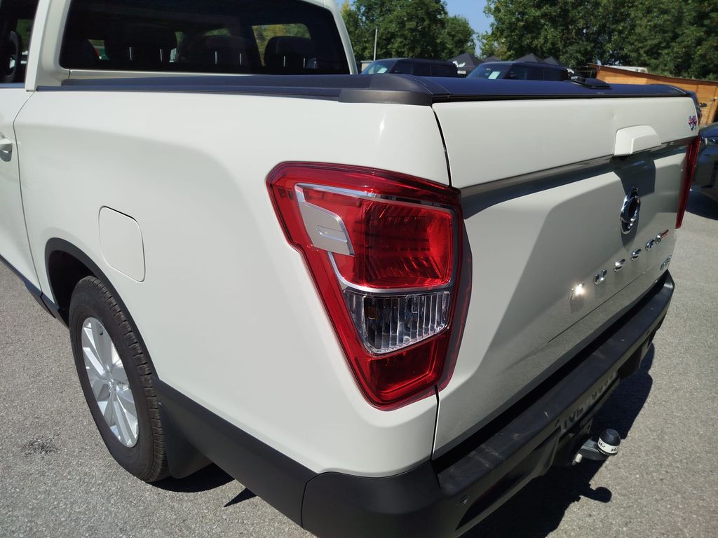 ssangyong-musso-grand-style-2-2-awd-m6 - 3