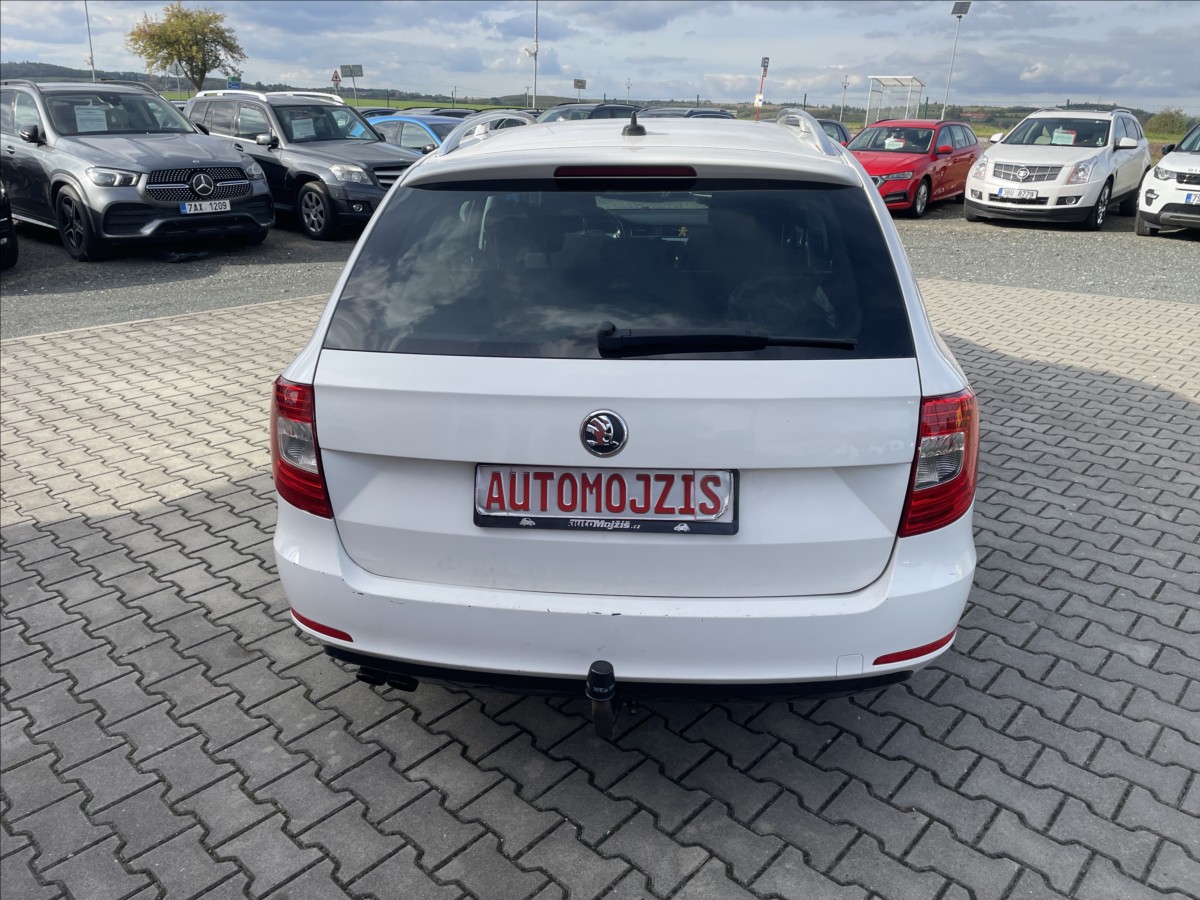 skoda-superb-2-0-tdi-103-kw-digiklima-tz-xenony-ii - 9