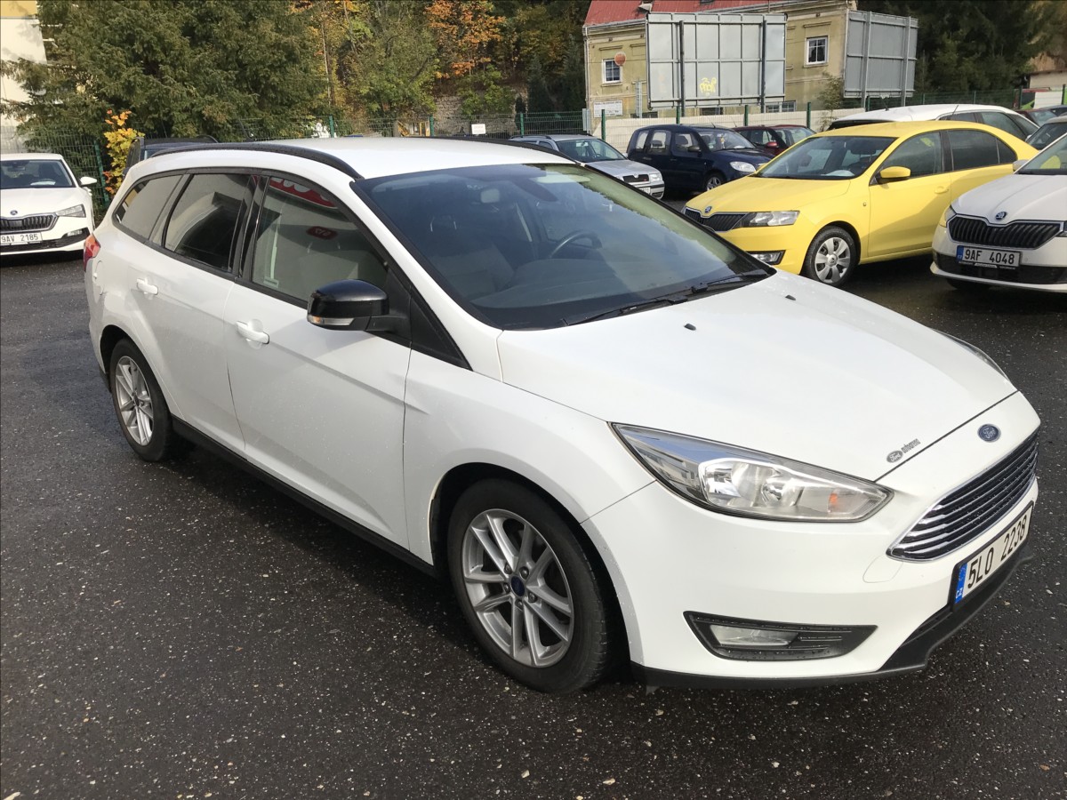 ford-focus-1-0-ecoboost-92kw-combi - 2