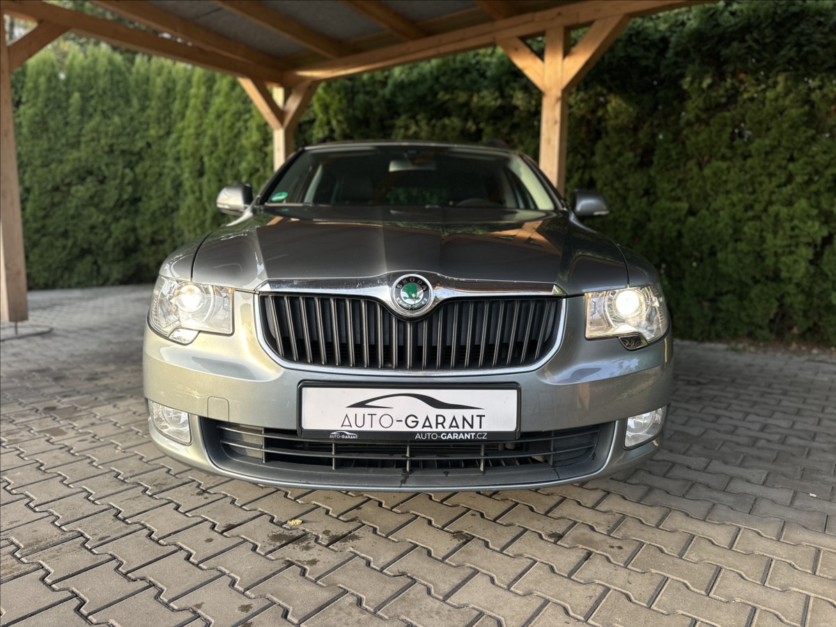 skoda-superb-1-4-tsi-92kw-combi-101-tis-km - 4