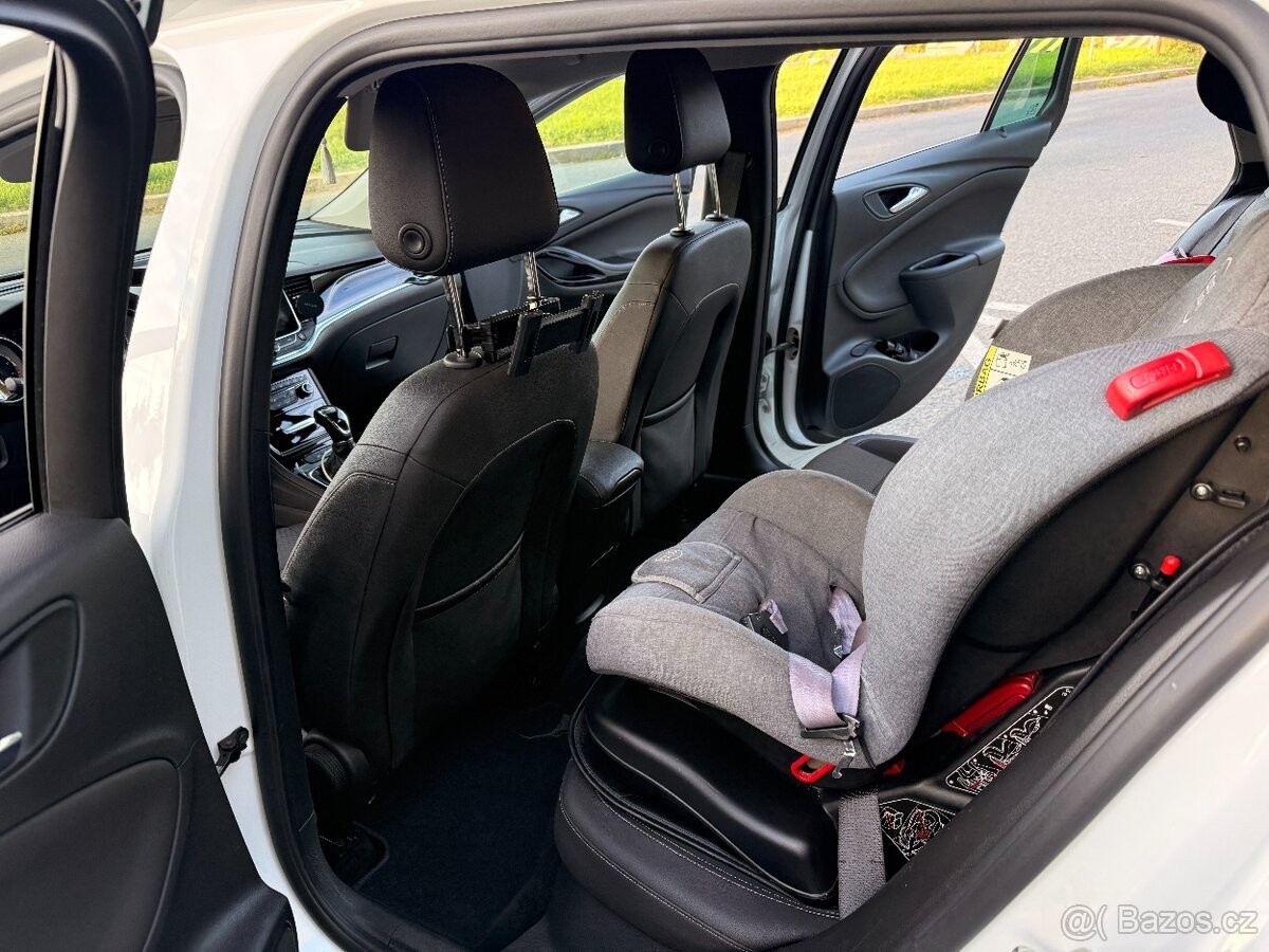 opel-astra-1-4-k-sports-tourer - 2