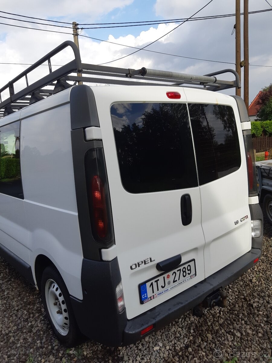 opel-vivaro-1-9-74kw - 3