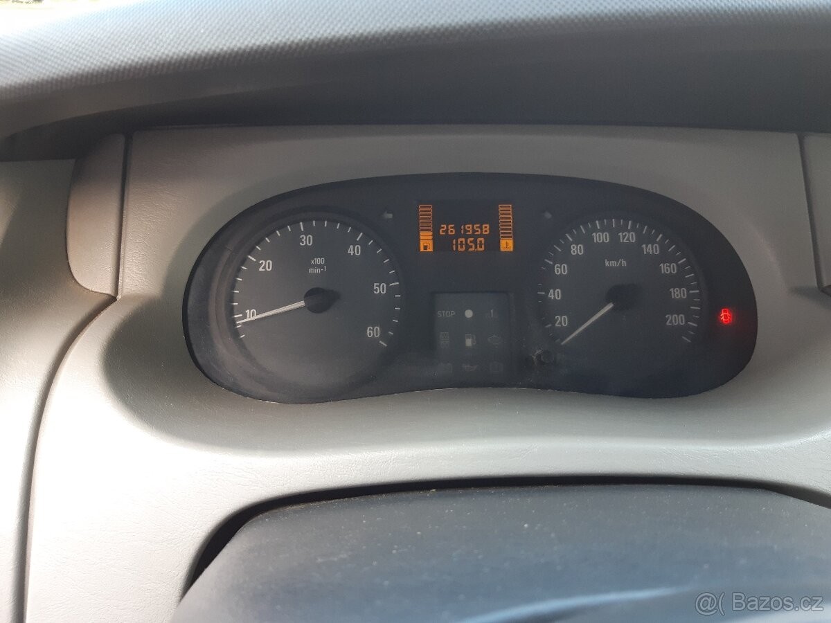 opel-vivaro-1-9-74kw - 7