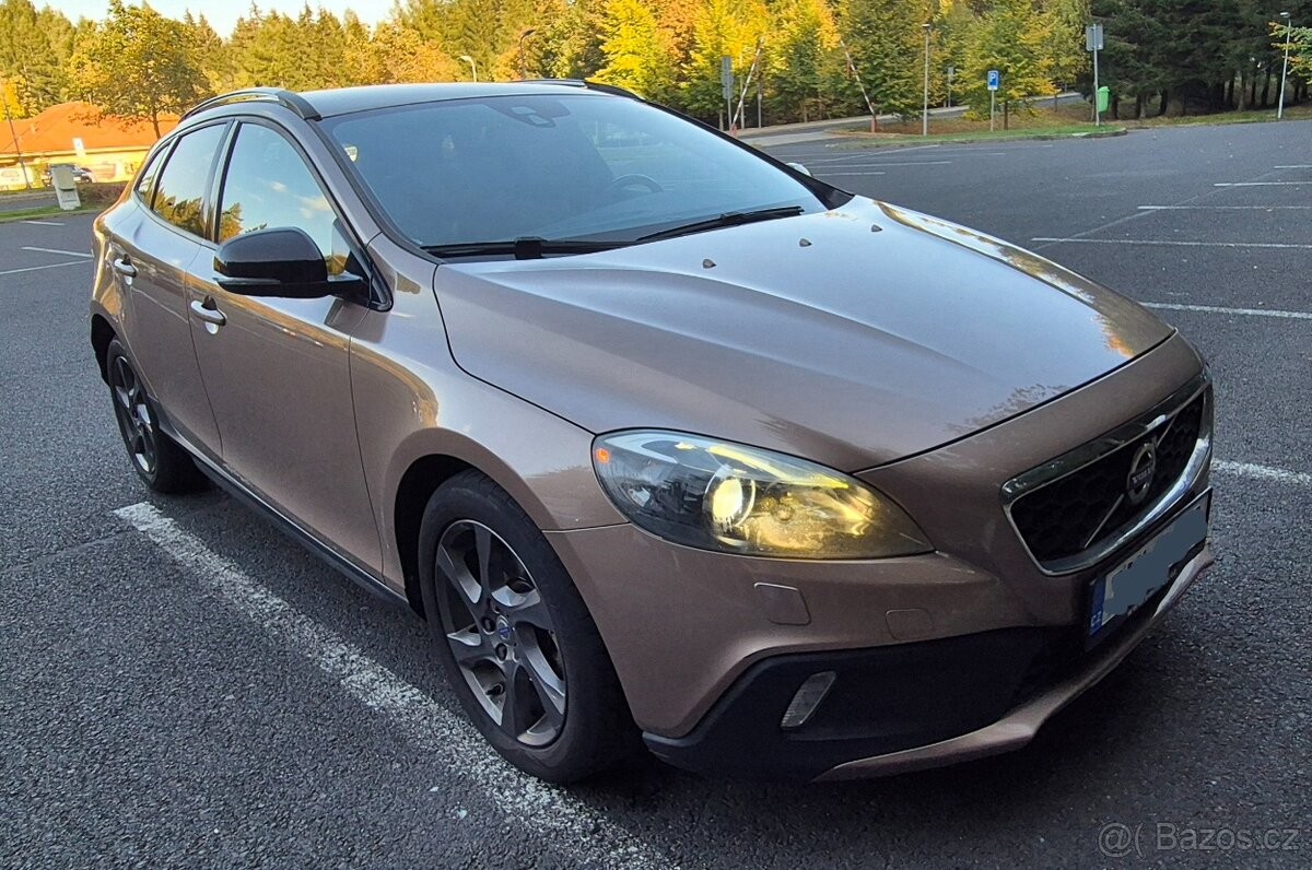 volvo-v40-1-6-cc-d2-85kw - 9