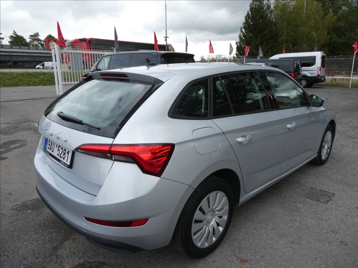skoda-scala-1-0-tsi-70kw-cr-dph-klima - 8