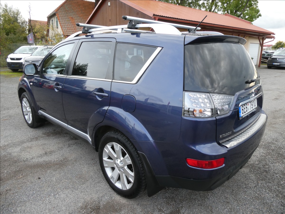 mitsubishi-outlander-2-4-i-125kw-7-mist-4x4-automat - 5