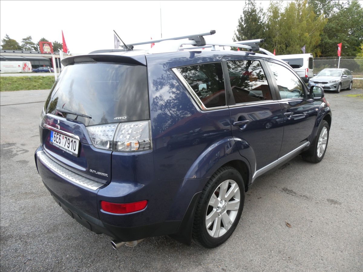 mitsubishi-outlander-2-4-i-125kw-7-mist-4x4-automat - 7