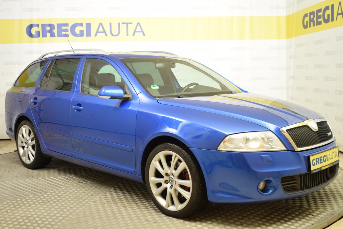 skoda-octavia-2-0-tdi-rs-1-maj-servisovano - 2