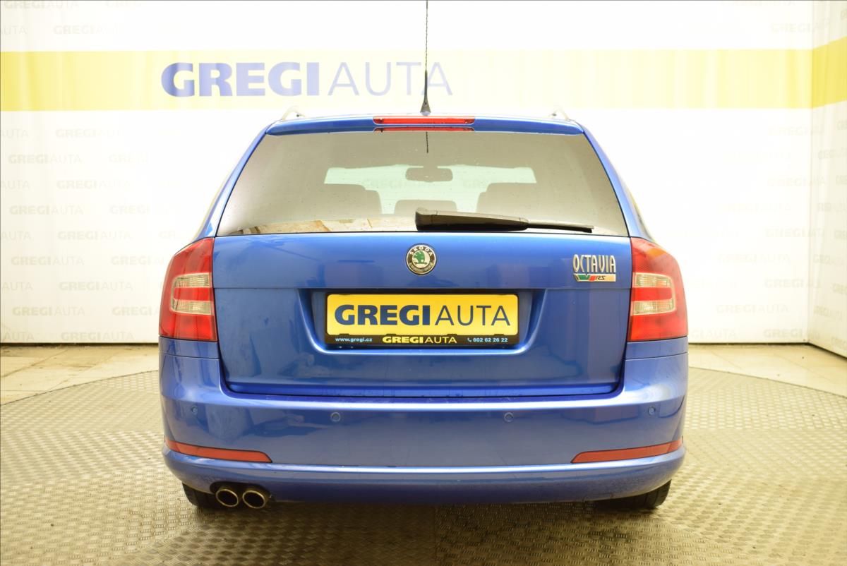 skoda-octavia-2-0-tdi-rs-1-maj-servisovano - 3