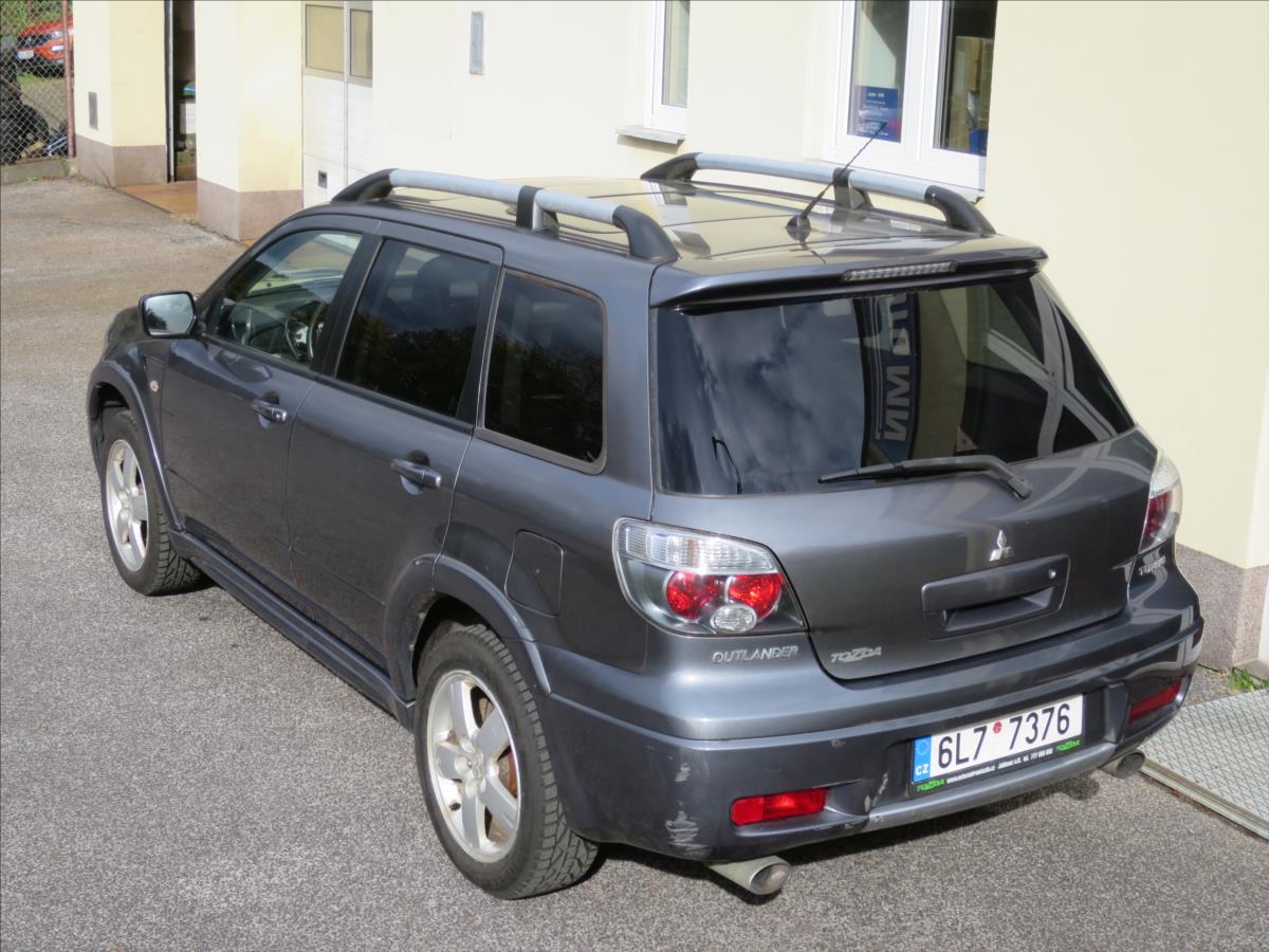 mitsubishi-outlander-2-0-turbo - 2