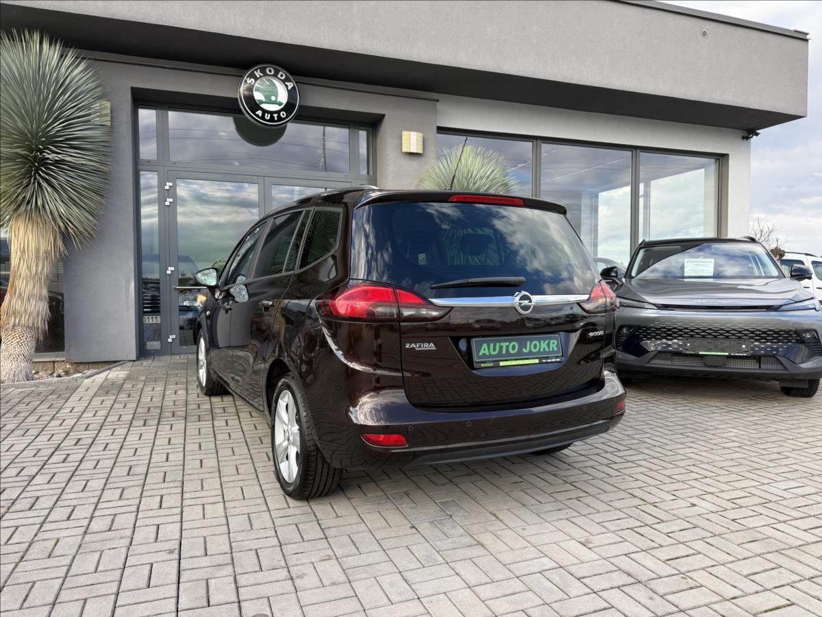 opel-zafira-1-4-turbo-103kw-tourer-alu-2-majitel - 6