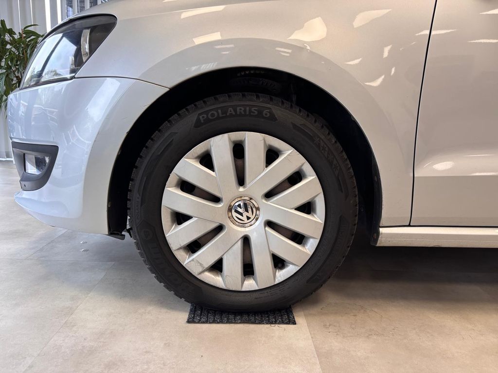 volkswagen-polo-1-2i - 4