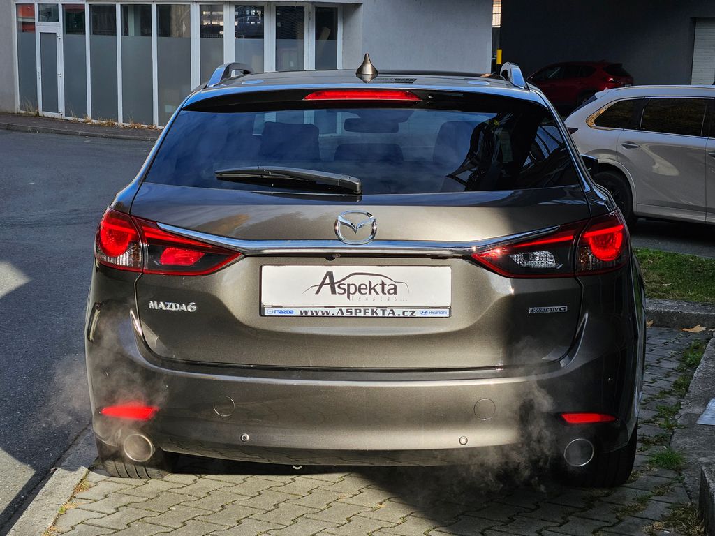 mazda-6-2-5i-revolution-top-1-majitel - 3