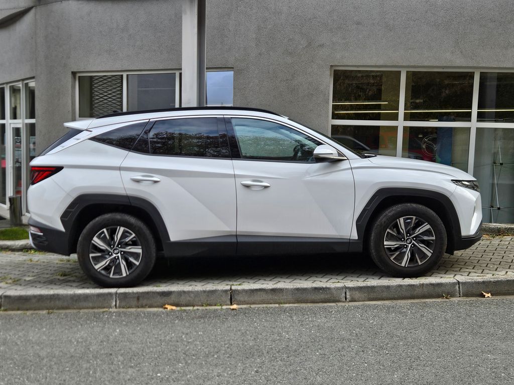 hyundai-tucson-1-6-t-gdi-smart-1-majitel - 5