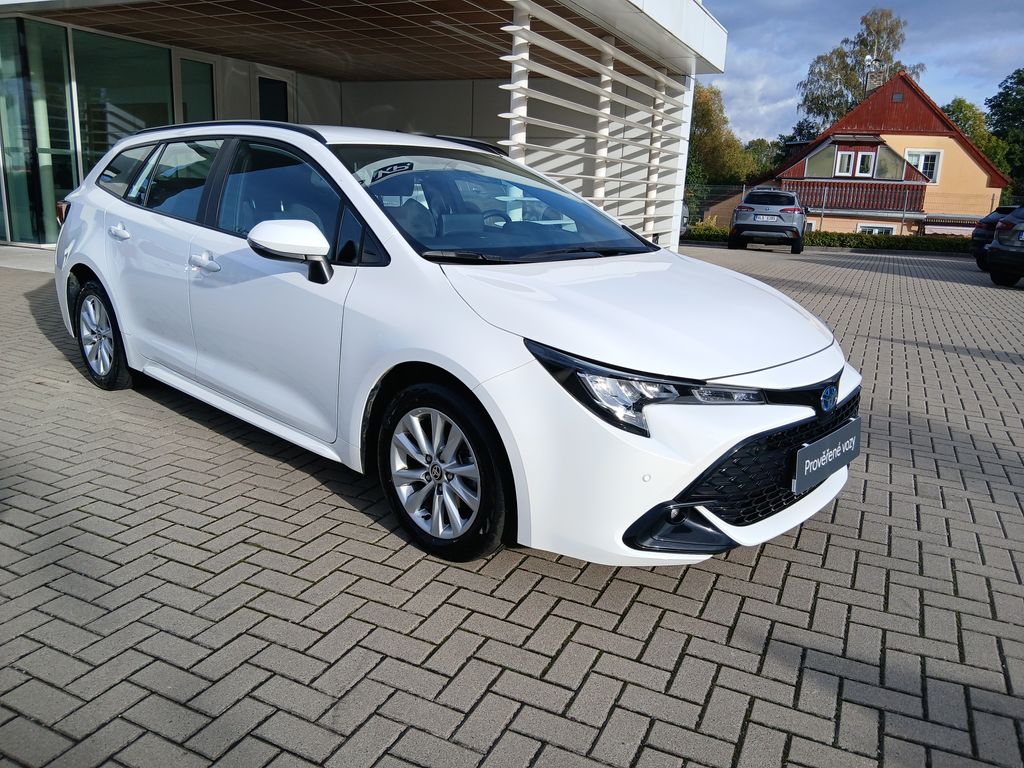 toyota-corolla-1-8-hybrid-comfort-tech-ts - 6