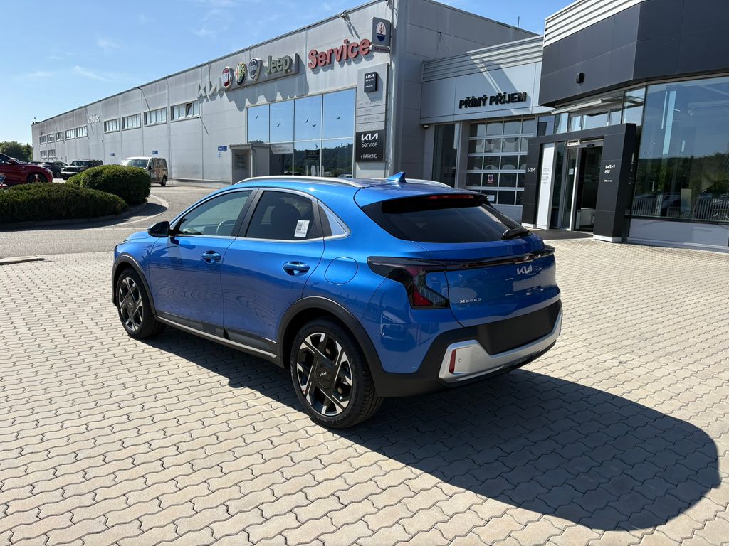 kia-xceed-1-6-t-gdi-gpf-7dct-top-110-kw-2027 - 4