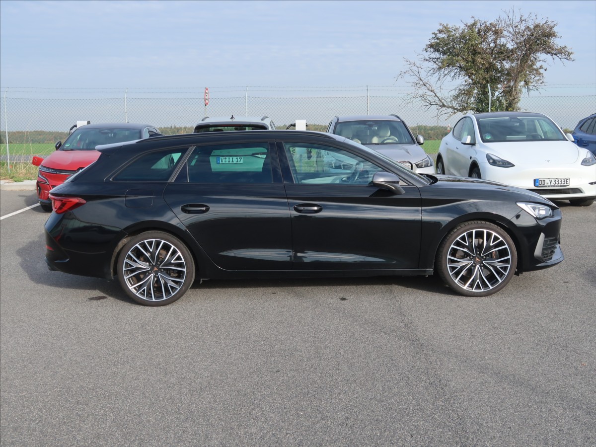 cupra-leon-2-0-tsi-vz-st-dsg-221kw - 7