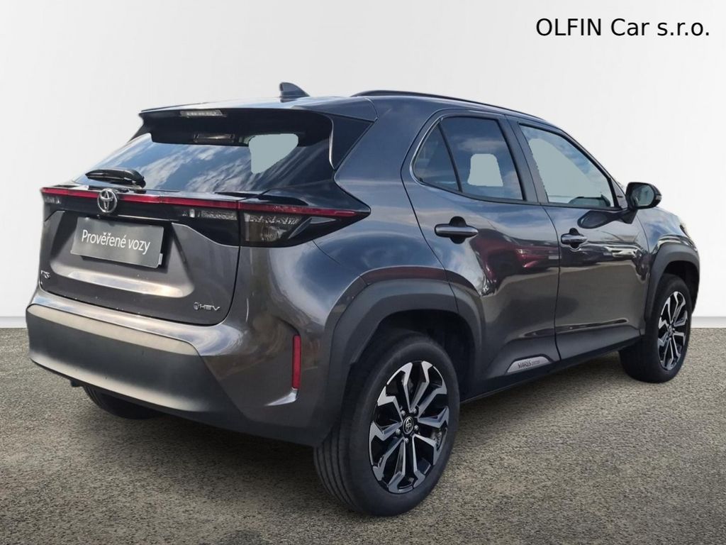 toyota-yaris-cross-1-5-hev-fwd-style-85kw - 1