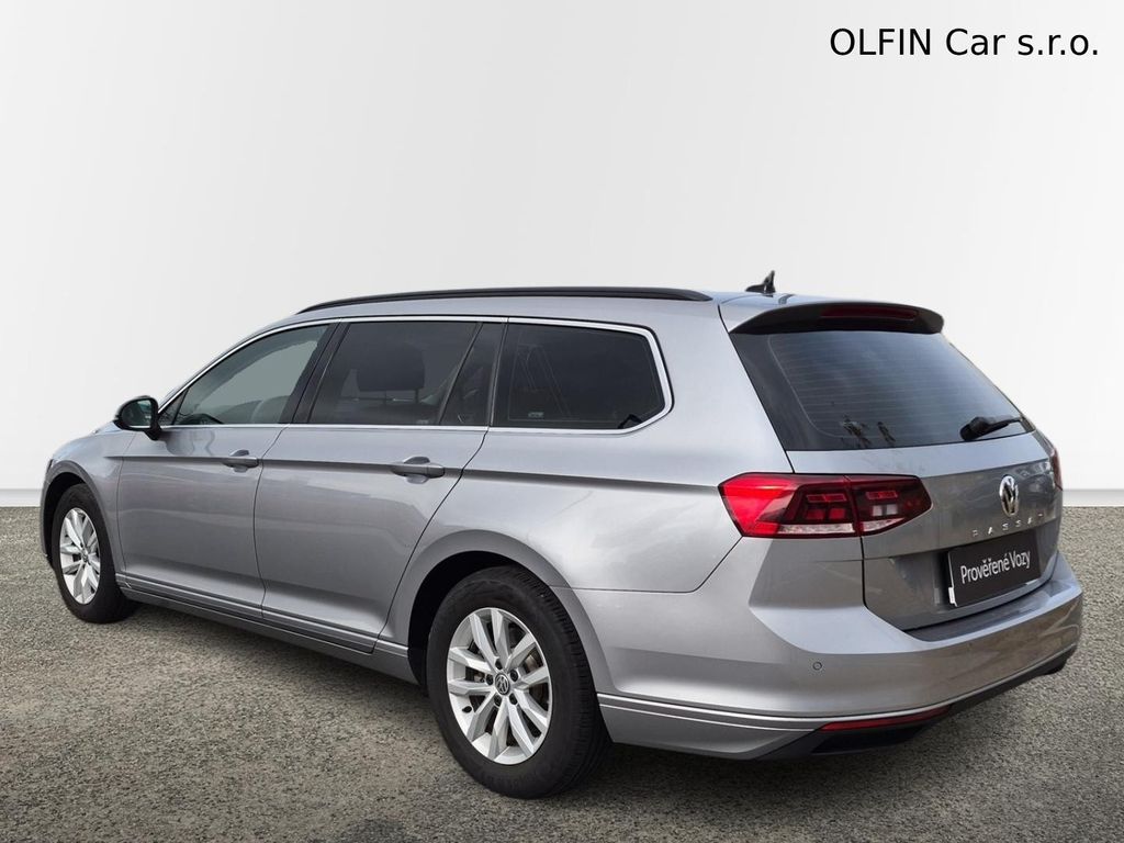 volkswagen-passat-variant-1-5-tsi-evo-business - 3