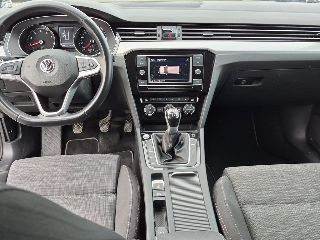 volkswagen-passat-variant-1-5-tsi-evo-business - 8