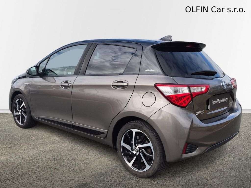toyota-yaris-selection-smart-1-5-hev - 3