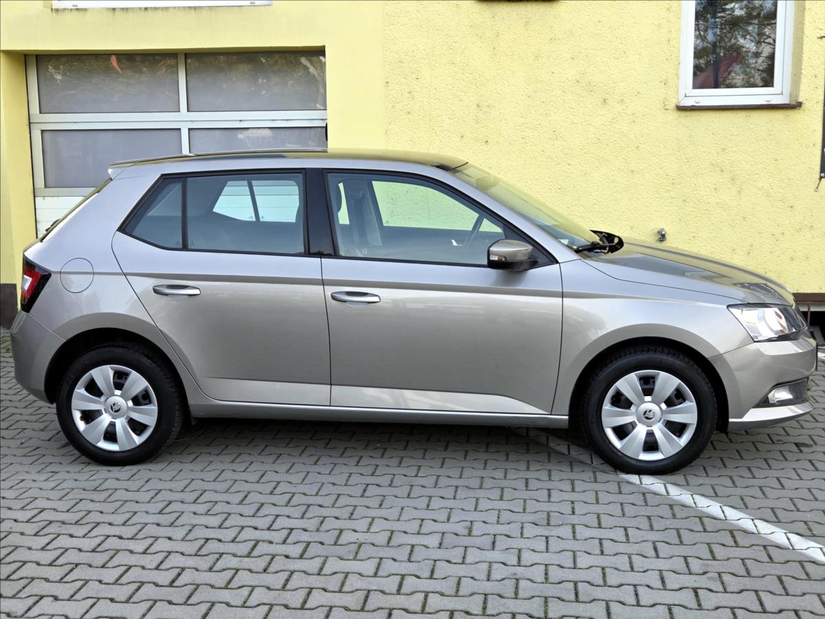 skoda-fabia-1-0-panorama-serv-knizka-1-maj - 5