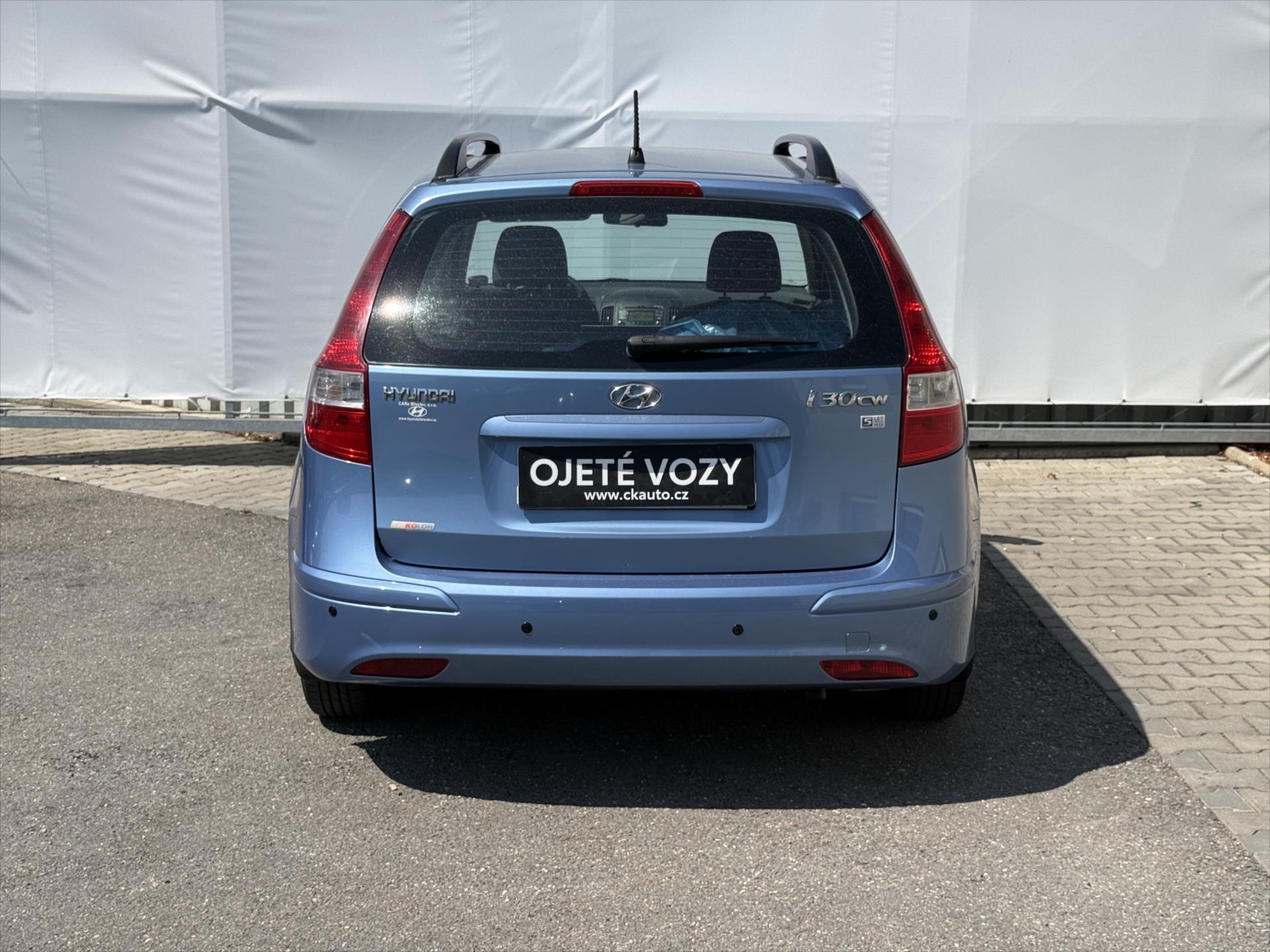 hyundai-i30-1-4-trikolor - 4