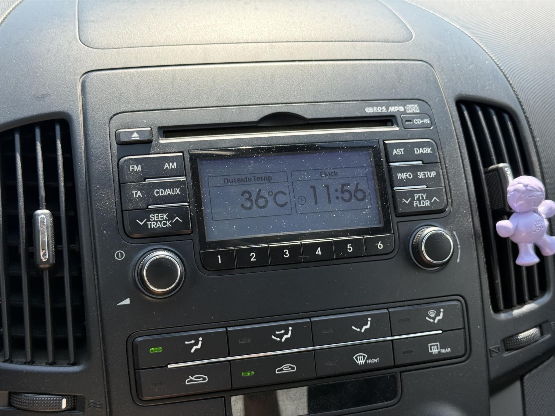 hyundai-i30-1-4-trikolor - 9