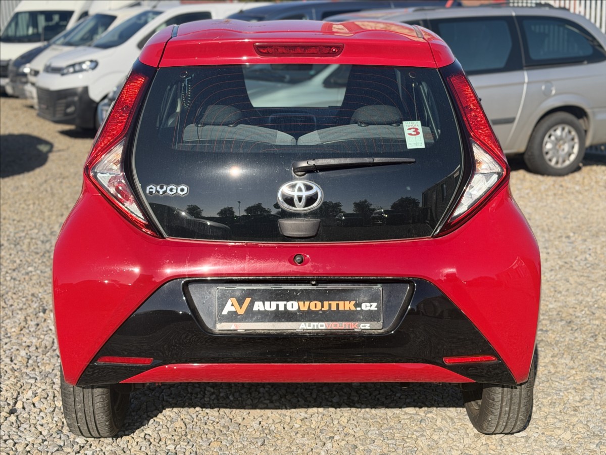 toyota-aygo-1-0-i-53kw-klima-33-000km - 4