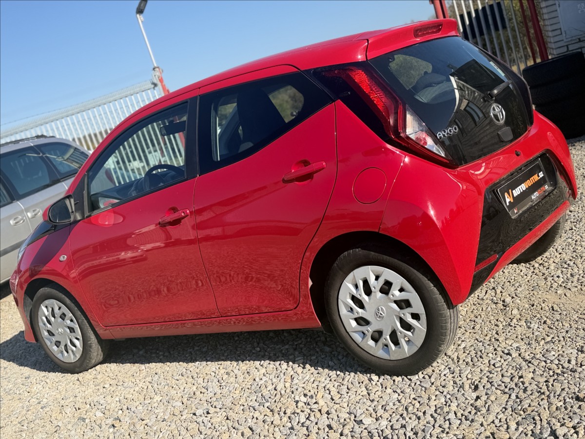 toyota-aygo-1-0-i-53kw-klima-33-000km - 5