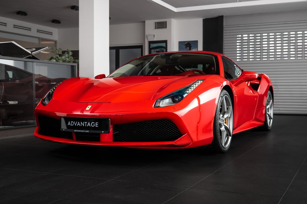 Ferrari 488 