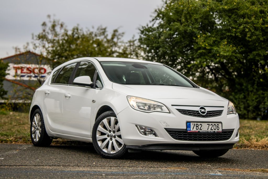 opel-astra - 2