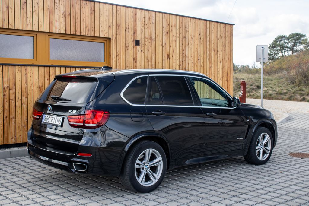 bmw-x5 - 8